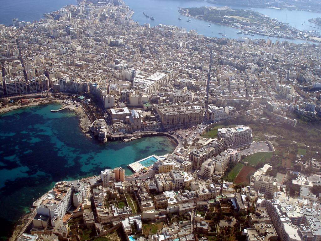 Strand Mansions Sliema Kültér fotó